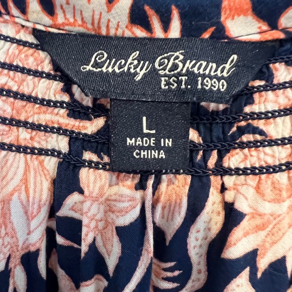 Lucky Brand Jemma Floral Smocked Peasant Top Navy Button Down Viscose Size Large - Picture 8 of 14